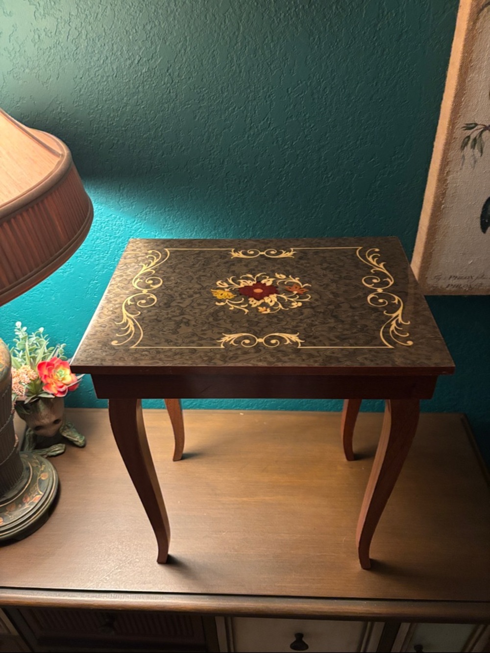 Brown and Gold Inlaid Accent Jewelry/Music Box